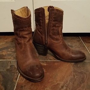 Justin western booties, size 8B